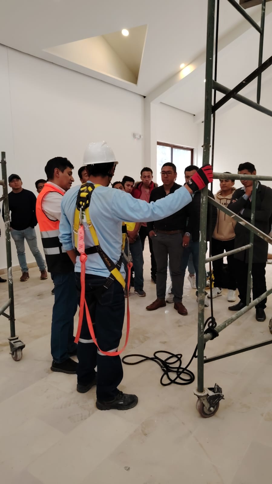 🛠️ Cursos de Capacitación Técnica